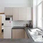 Grand Apartment at New York Café